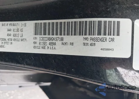 2016 Chrysler 200 Limited z USA, uszkodzony, nr VIN 1C3CCCAB0GN167188